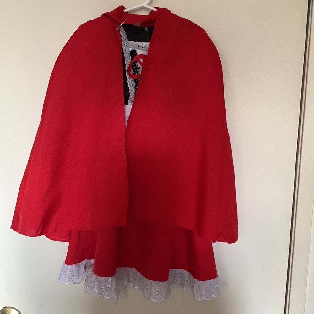 Little Red Riding Hood Costume - Picture 2 of 12